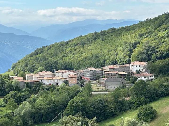 Villa Casa Del Giglio A Cadelmonte Valle  Exterior foto